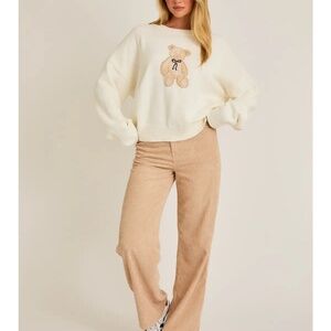 NWT Long Sleeve Crew Neck Teddy Bear Graphic Sweater